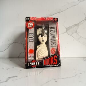 Junji Ito Uzumaki Azami Nook Statue